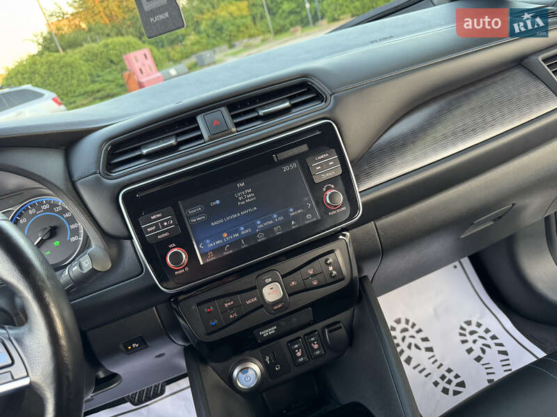 Хэтчбек Nissan Leaf 2018 в Дрогобыче