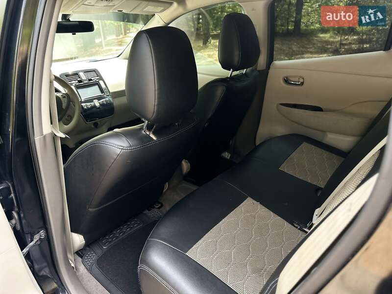 Хетчбек Nissan Leaf 2011 в Києві фото 12 Хетчбек Nissan Leaf 2011 в Києві