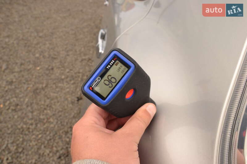 Хэтчбек Nissan Leaf 2015 в Луцке