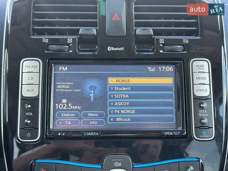 Хэтчбек Nissan Leaf 2013 в Львове