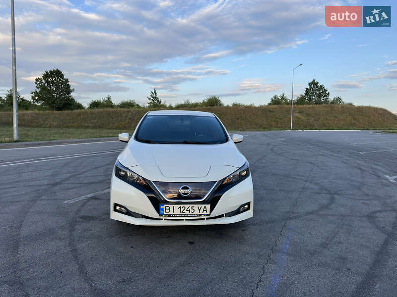 Хэтчбек Nissan Leaf 2019 в Полтаве фото 11 Хэтчбек Nissan Leaf 2019 в Полтаве