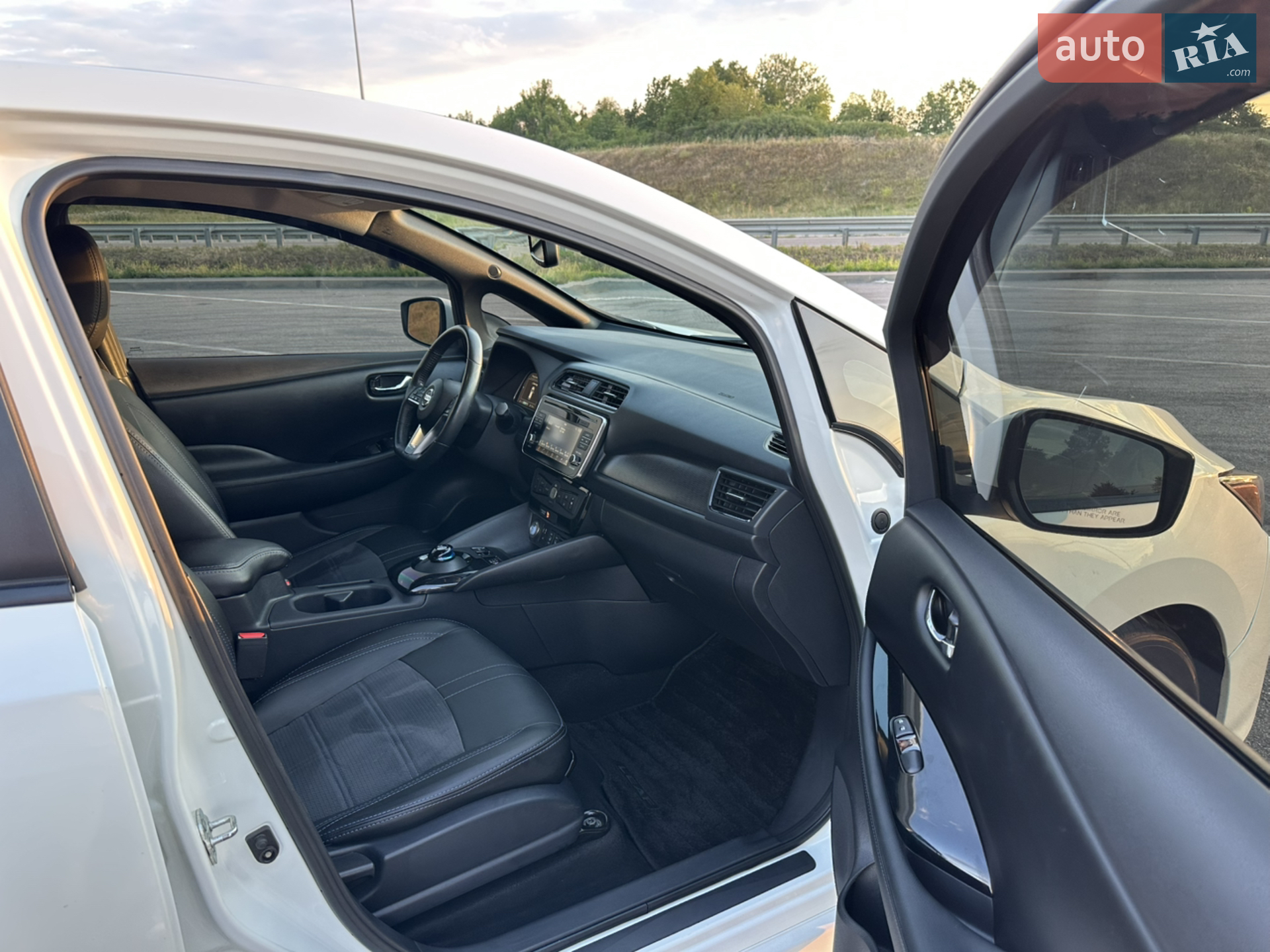 2019 Nissan Leaf - мініатюра 28