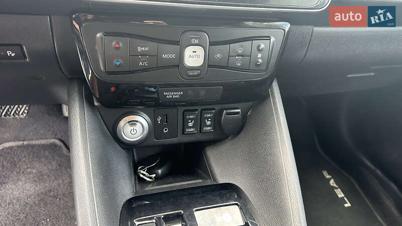Хэтчбек Nissan Leaf 2018 в Виннице фото 12 Хэтчбек Nissan Leaf 2018 в Виннице