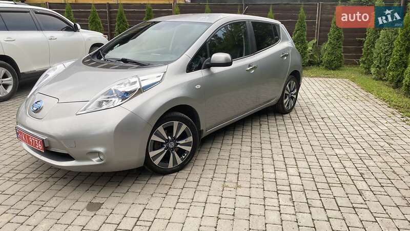 Хэтчбек Nissan Leaf 2014 в Киеве