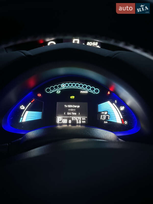 Хэтчбек Nissan Leaf 2013 в Тернополе