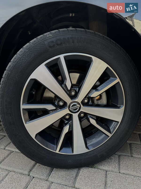 Хетчбек Nissan Leaf 2020 в Хусті