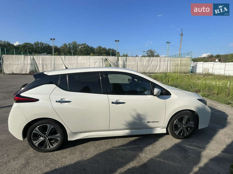 Хэтчбек Nissan Leaf 2019 в Харькове