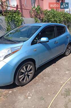 Хэтчбек Nissan Leaf 2014 в Одессе
