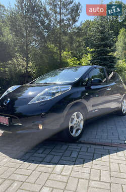 Хэтчбек Nissan Leaf 2013 в Дрогобыче