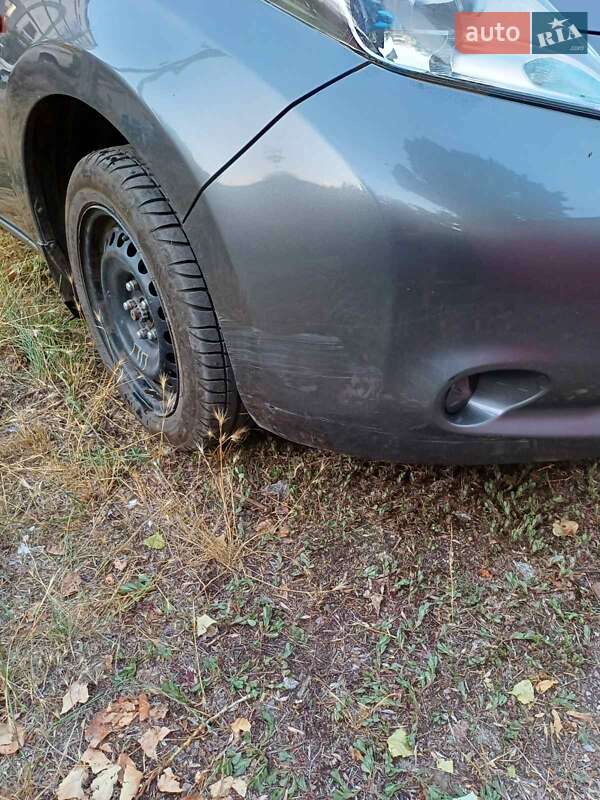 Хэтчбек Nissan Leaf 2014 в Александрие фото 11 Хэтчбек Nissan Leaf 2014 в Александрие