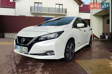 Хэтчбек Nissan Leaf 2018 в Львове