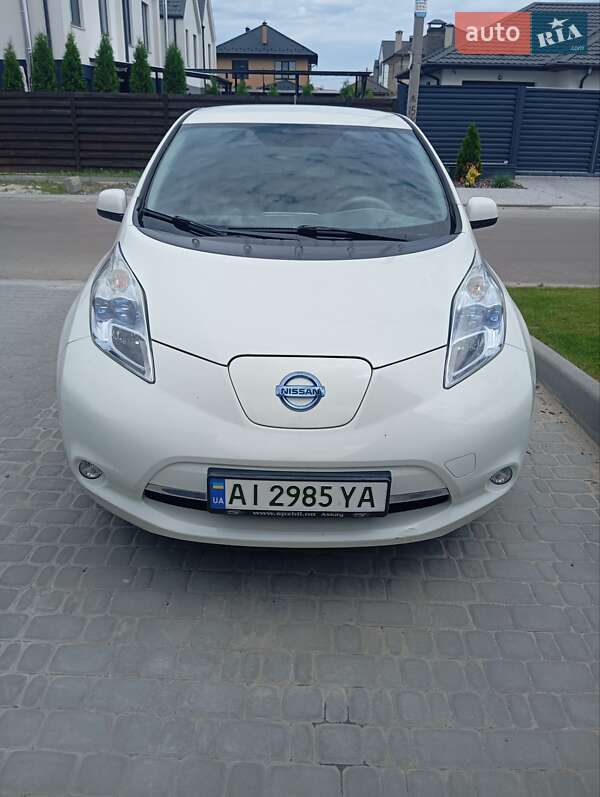 Nissan Leaf 2011