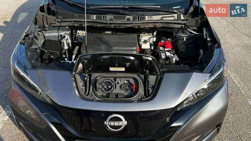 Хэтчбек Nissan Leaf 2023 в Черкассах фото 21 Хэтчбек Nissan Leaf 2023 в Черкассах