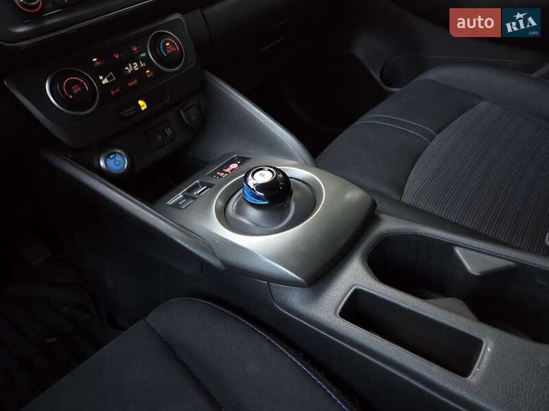 Хетчбек Nissan Leaf 2018 в Києві фото 18 Хетчбек Nissan Leaf 2018 в Києві