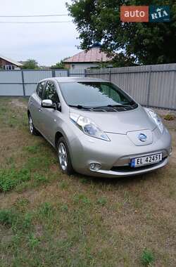Хетчбек Nissan Leaf 2013 в Кременчуці