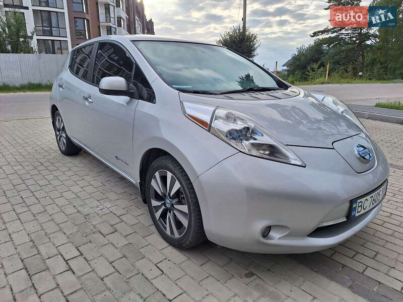 Nissan Leaf 2014