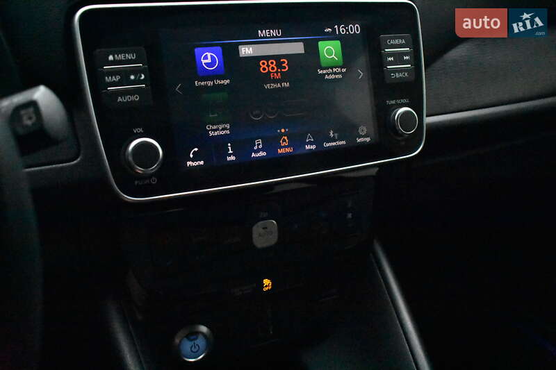 Хетчбек Nissan Leaf 2019 в Долині