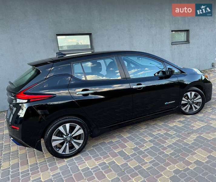 Хэтчбек Nissan Leaf 2018 в Броварах фото 10 Хэтчбек Nissan Leaf 2018 в Броварах