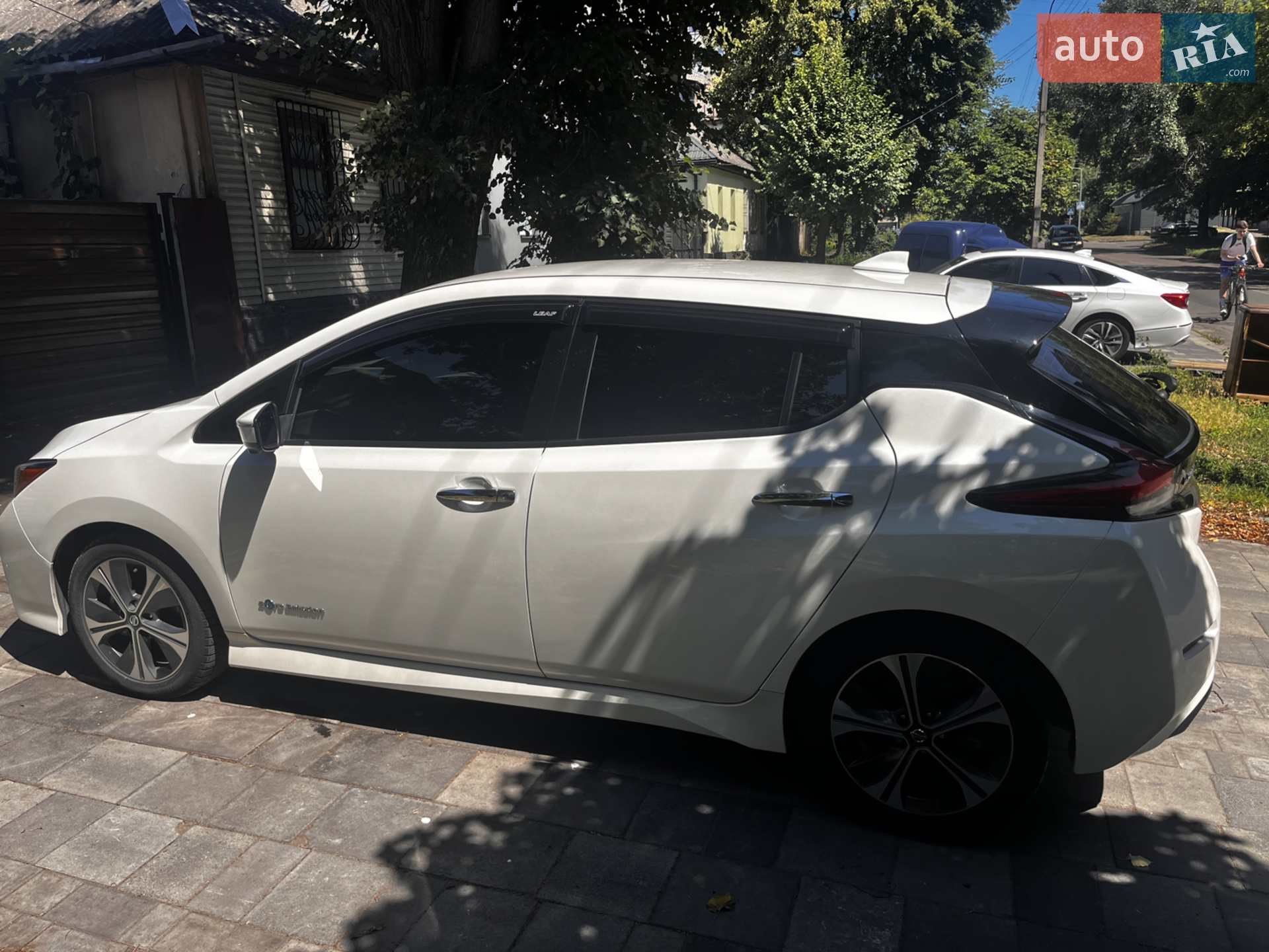 2018 Nissan Leaf - мініатюра 10