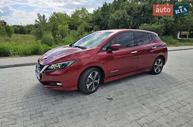 Хэтчбек Nissan Leaf 2018 в Стрые