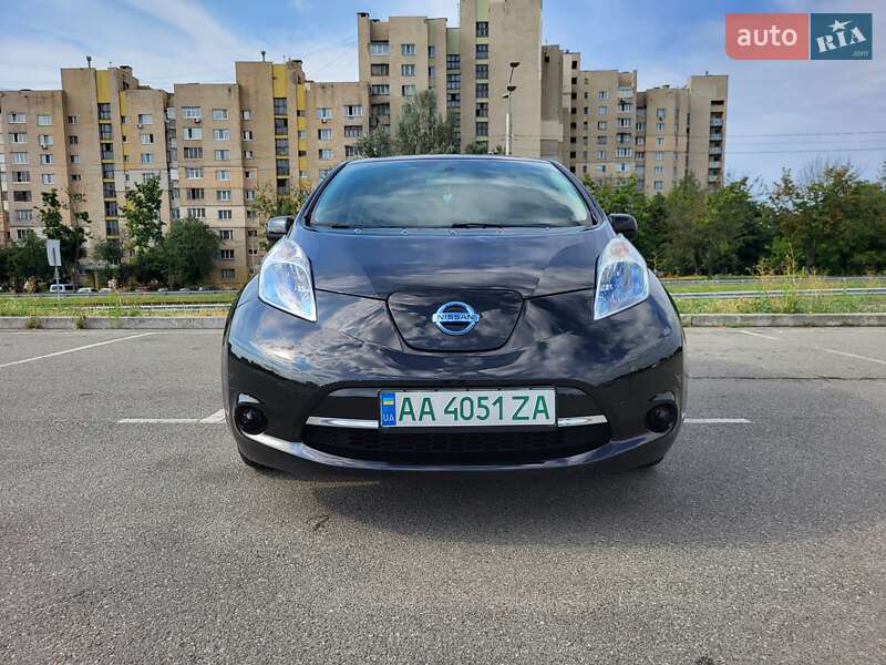 Хэтчбек Nissan Leaf 2014 в Киеве фото 2 Хэтчбек Nissan Leaf 2014 в Киеве