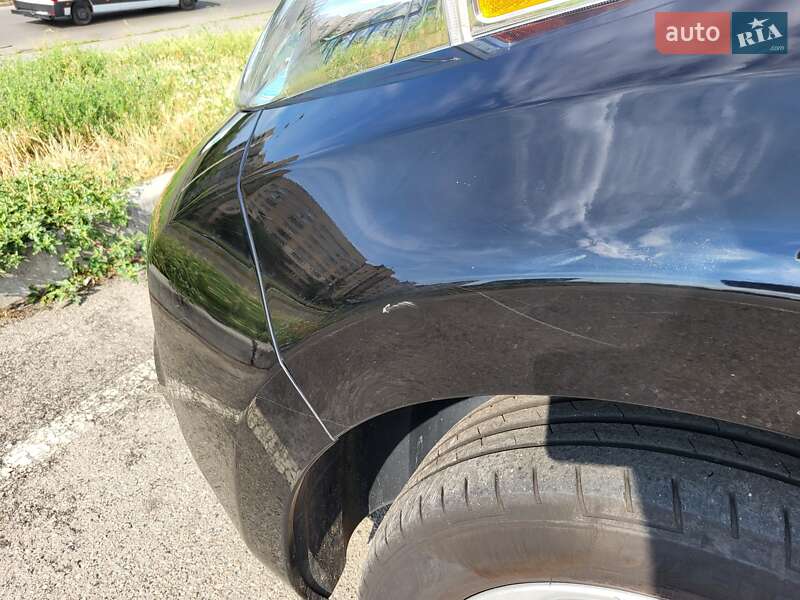 Хэтчбек Nissan Leaf 2014 в Киеве фото 28 Хэтчбек Nissan Leaf 2014 в Киеве