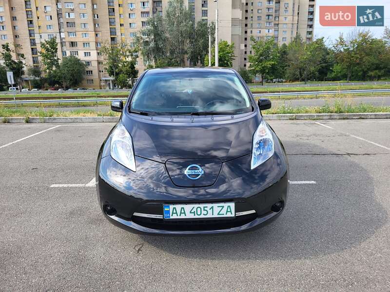 Хэтчбек Nissan Leaf 2014 в Киеве фото 32 Хэтчбек Nissan Leaf 2014 в Киеве