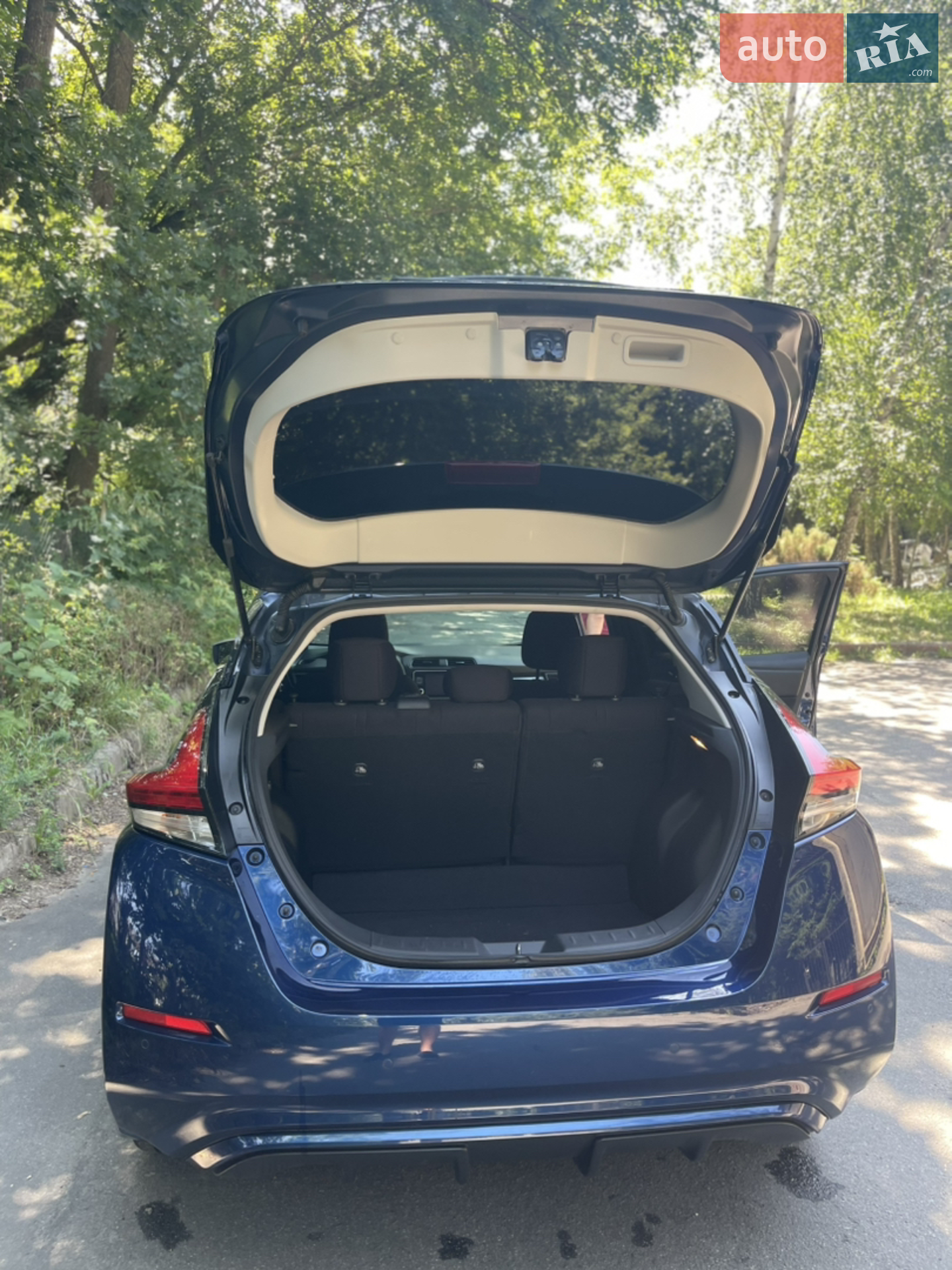 2021 Nissan Leaf - мініатюра 5
