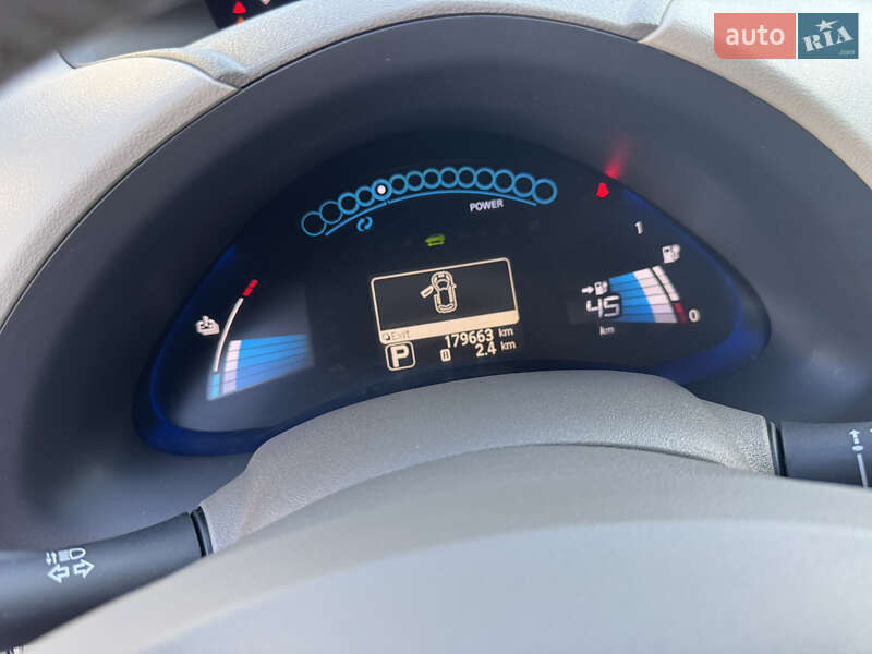 Хэтчбек Nissan Leaf 2012 в Одессе фото 13 Хэтчбек Nissan Leaf 2012 в Одессе