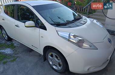 Хэтчбек Nissan Leaf 2016 в Виннице