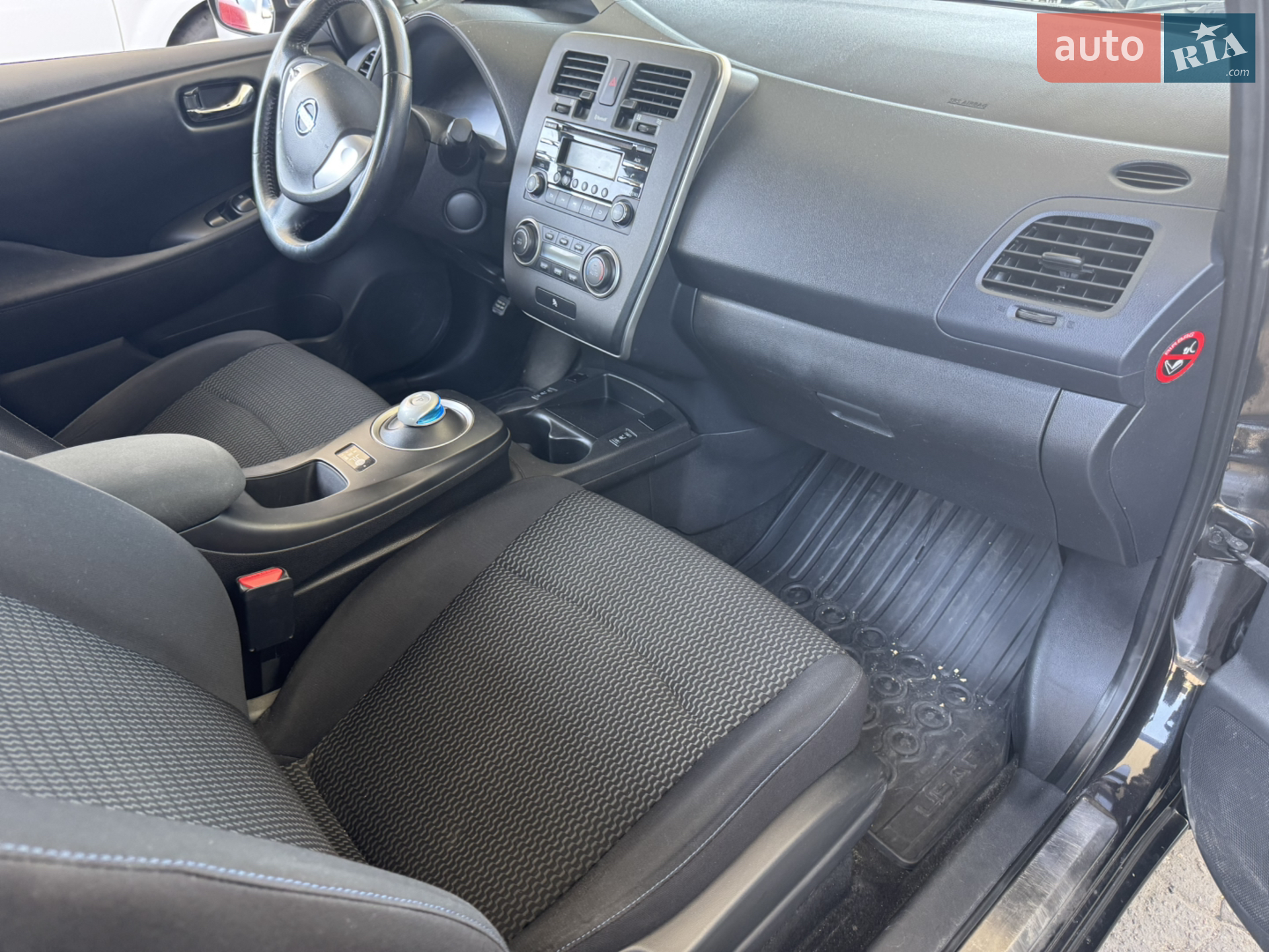2013 Nissan Leaf - мініатюра 8