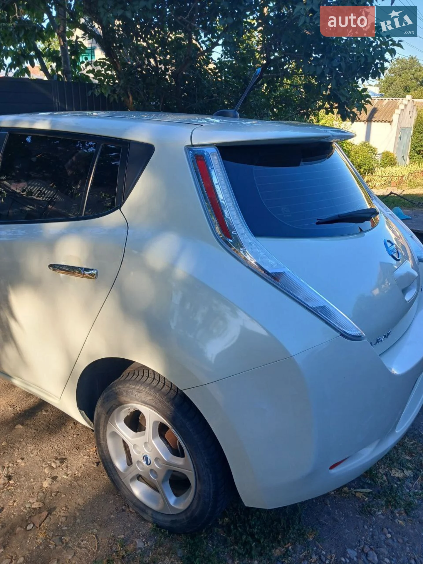 2012 Nissan Leaf - мініатюра 33