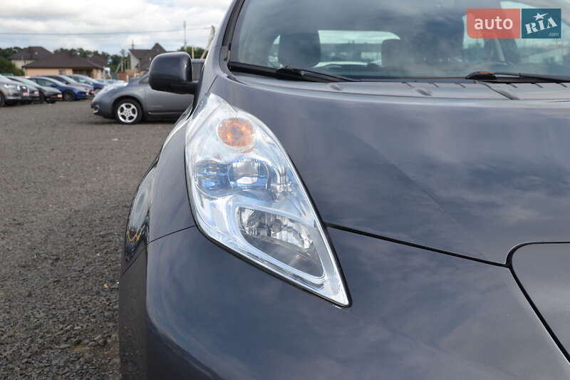 Хетчбек Nissan Leaf 2014 в Луцьку