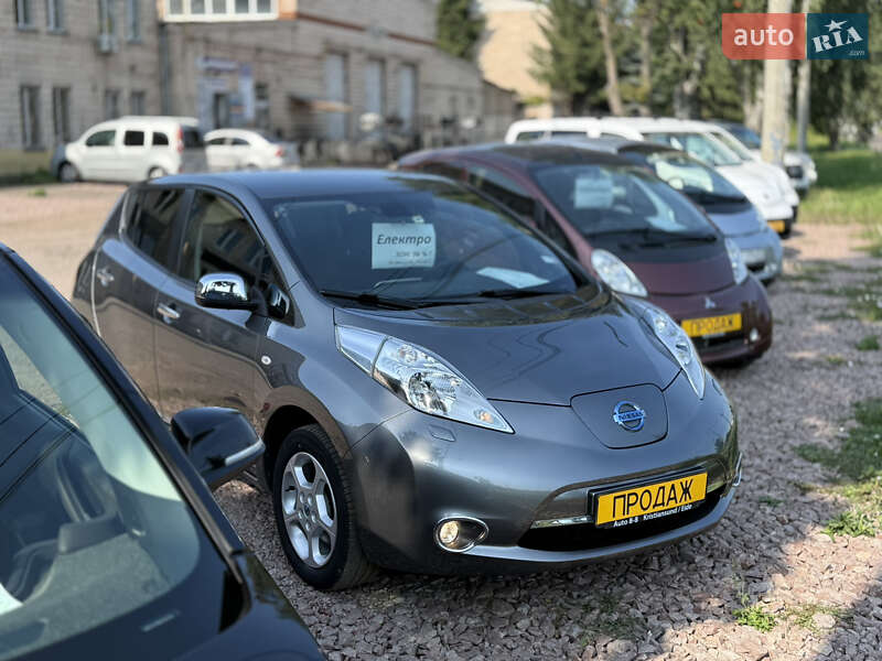 Хэтчбек Nissan Leaf 2015 в Житомире фото 48 Хэтчбек Nissan Leaf 2015 в Житомире