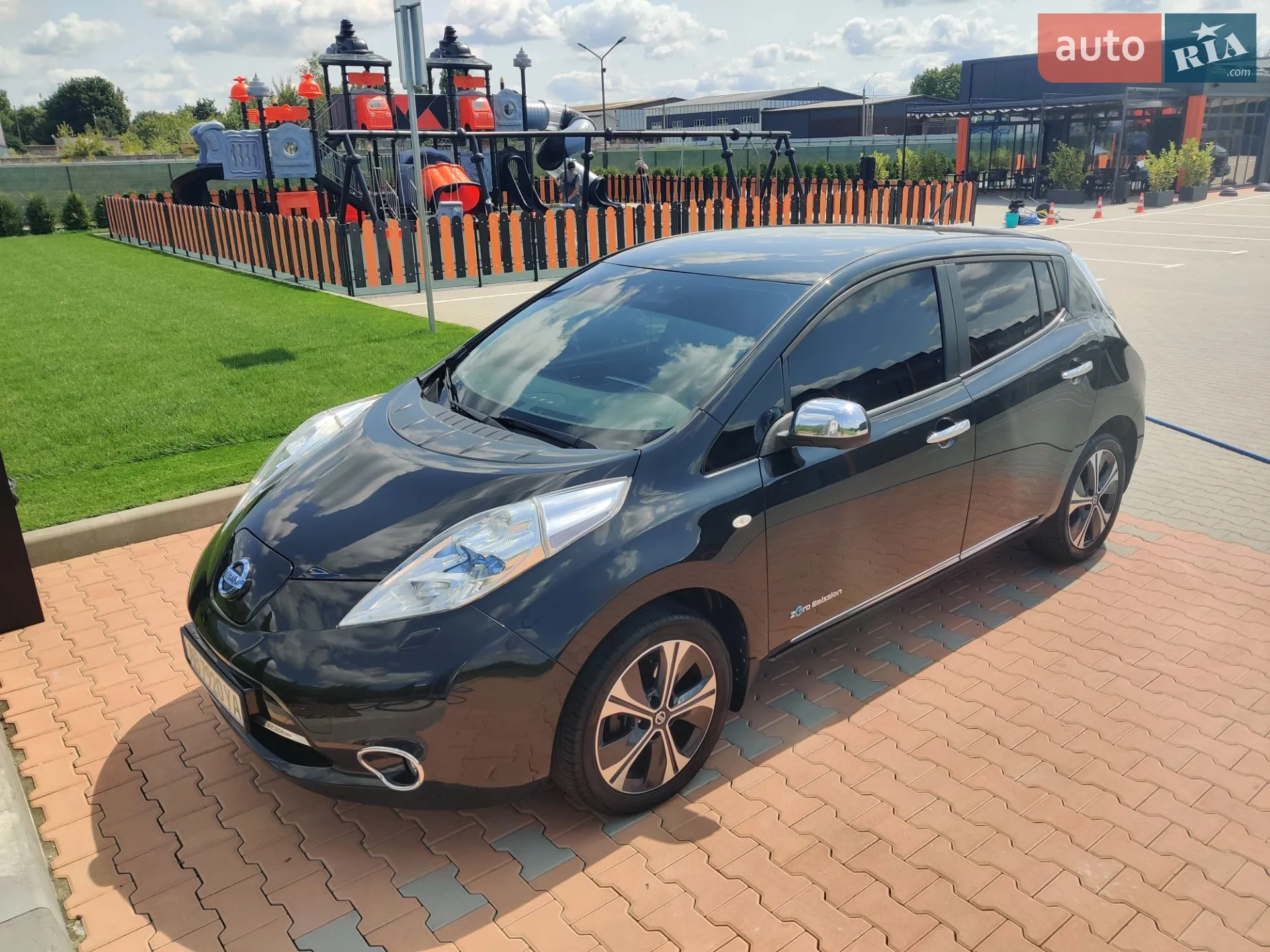 2014 Nissan Leaf - мініатюра 2