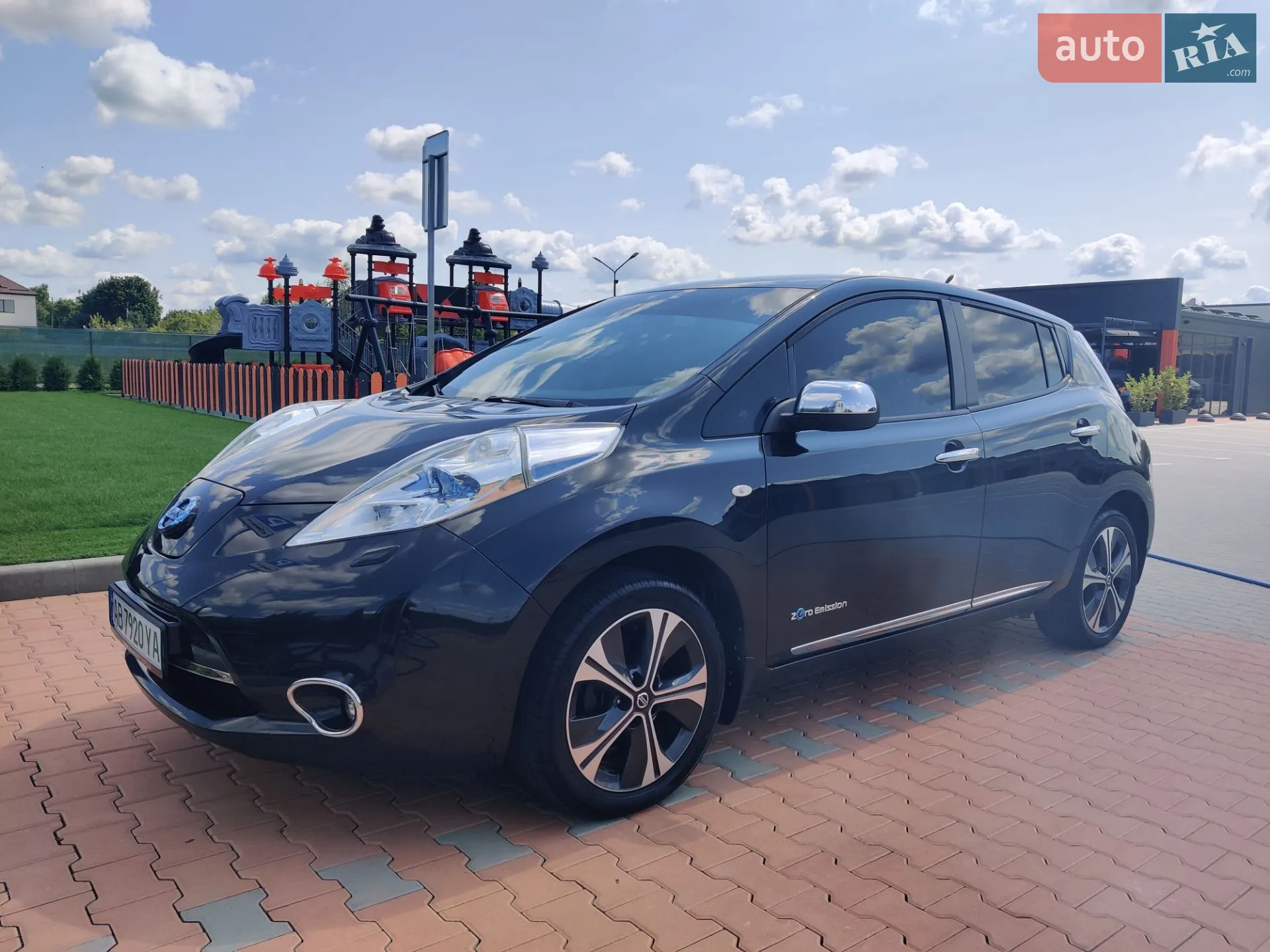 2014 Nissan Leaf - мініатюра 23