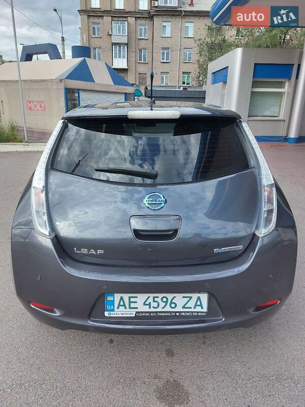 Хэтчбек Nissan Leaf 2013 в Днепре фото 4 Хэтчбек Nissan Leaf 2013 в Днепре