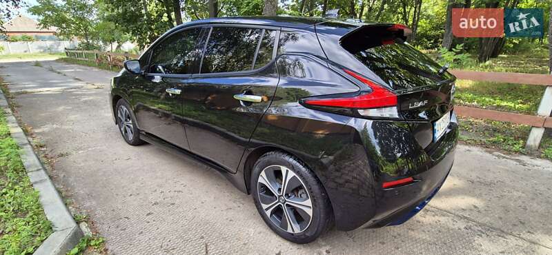 Хэтчбек Nissan Leaf 2021 в Харькове