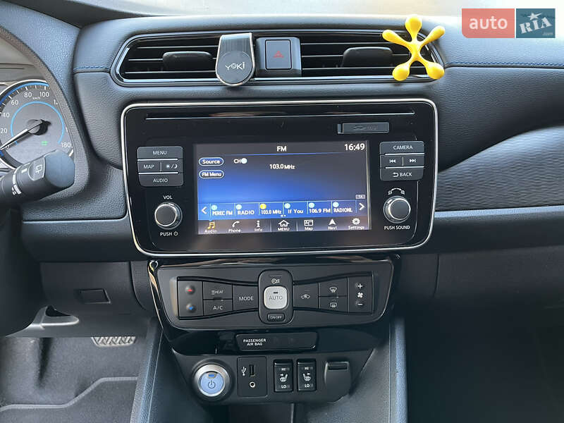 Хэтчбек Nissan Leaf 2018 в Кобеляках