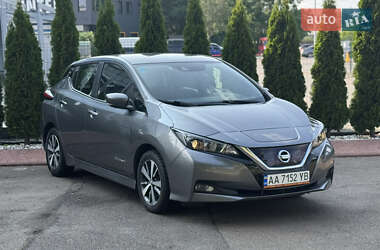 Хетчбек Nissan Leaf 2019 в Києві