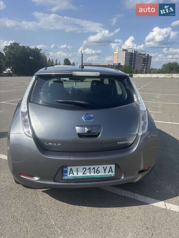 Хэтчбек Nissan Leaf 2014 в Белогородке