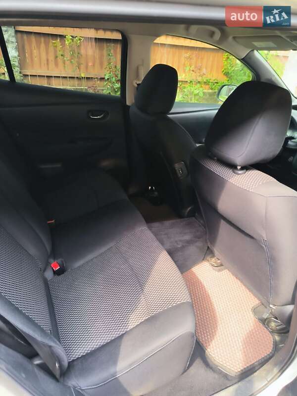 Хэтчбек Nissan Leaf 2014 в Вашковцах