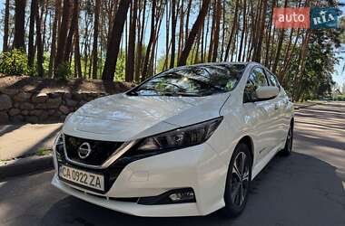 Хэтчбек Nissan Leaf 2019 в Черкассах