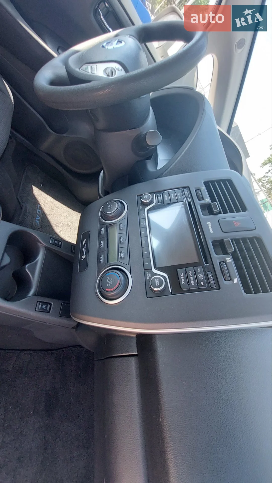 2017 Nissan Leaf - мініатюра 8