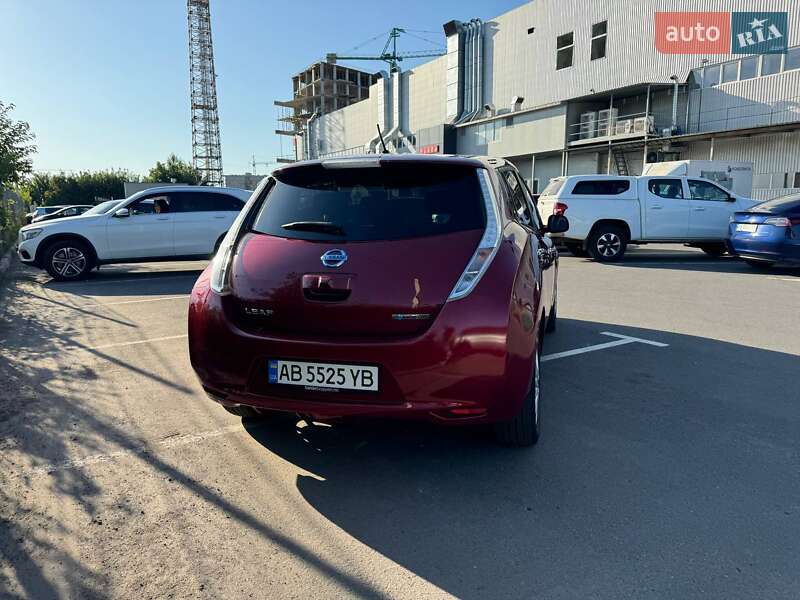 Хэтчбек Nissan Leaf 2014 в Виннице фото 2 Хэтчбек Nissan Leaf 2014 в Виннице