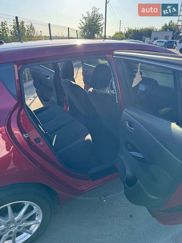Хэтчбек Nissan Leaf 2014 в Виннице фото 9 Хэтчбек Nissan Leaf 2014 в Виннице