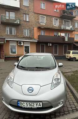 Хэтчбек Nissan Leaf 2014 в Львове