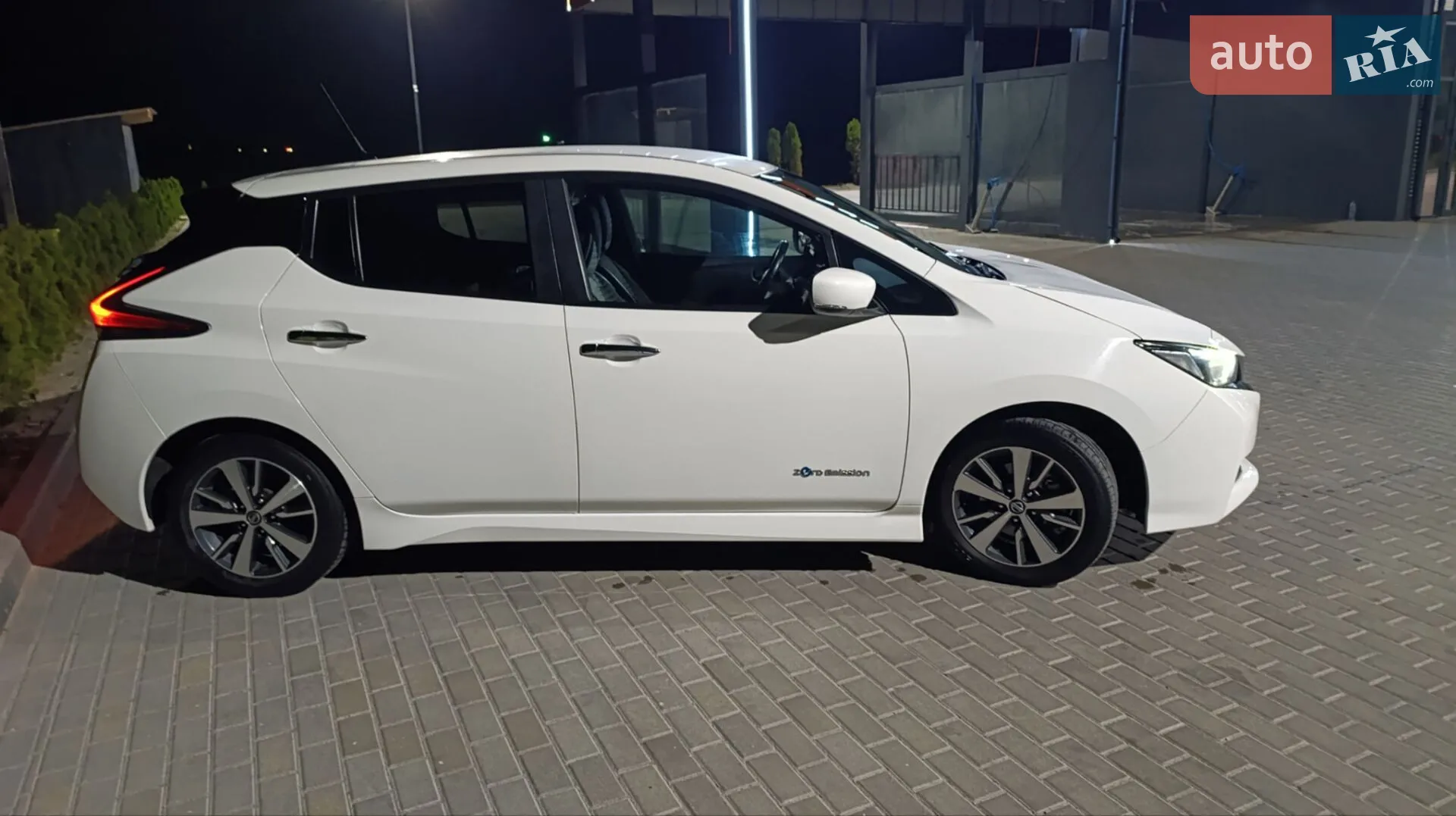 2019 Nissan Leaf - мініатюра 17