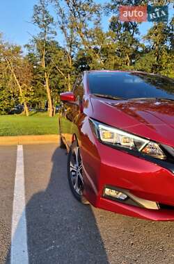 Хетчбек Nissan Leaf 2020 в Києві