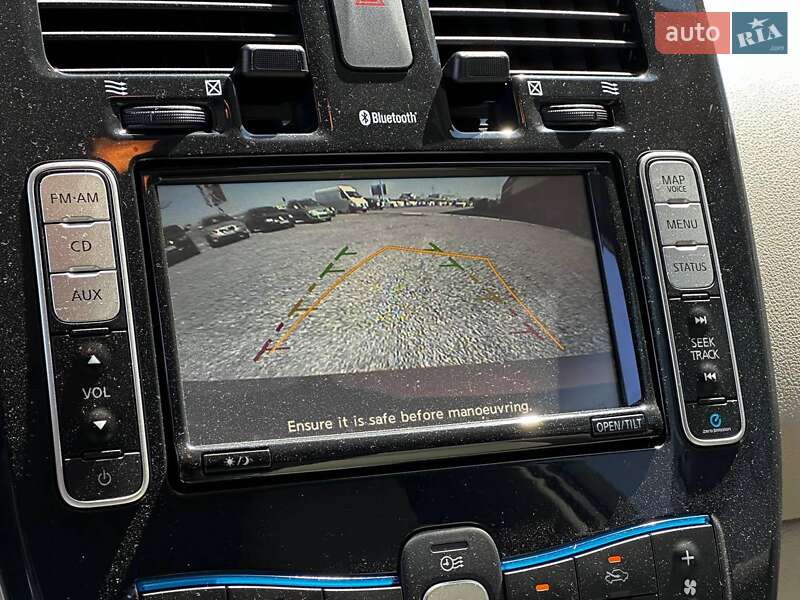 Хэтчбек Nissan Leaf 2012 в Львове